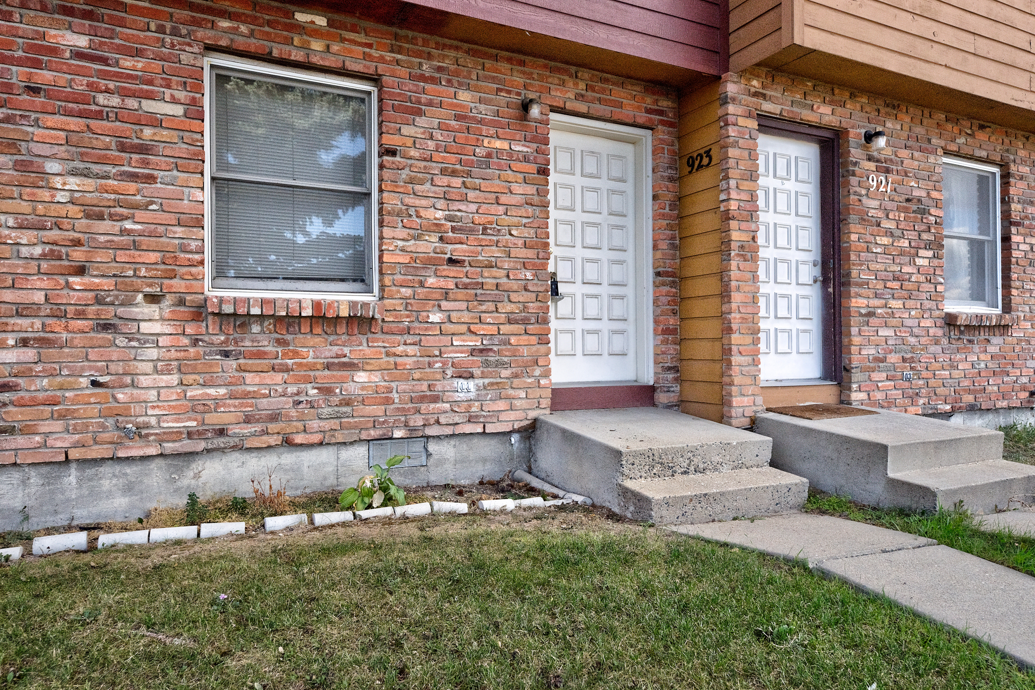 Helena, Montana, 59601, United States, 2 Bedrooms Bedrooms, ,2 BathroomsBathrooms,Residential,For Sale,1974196