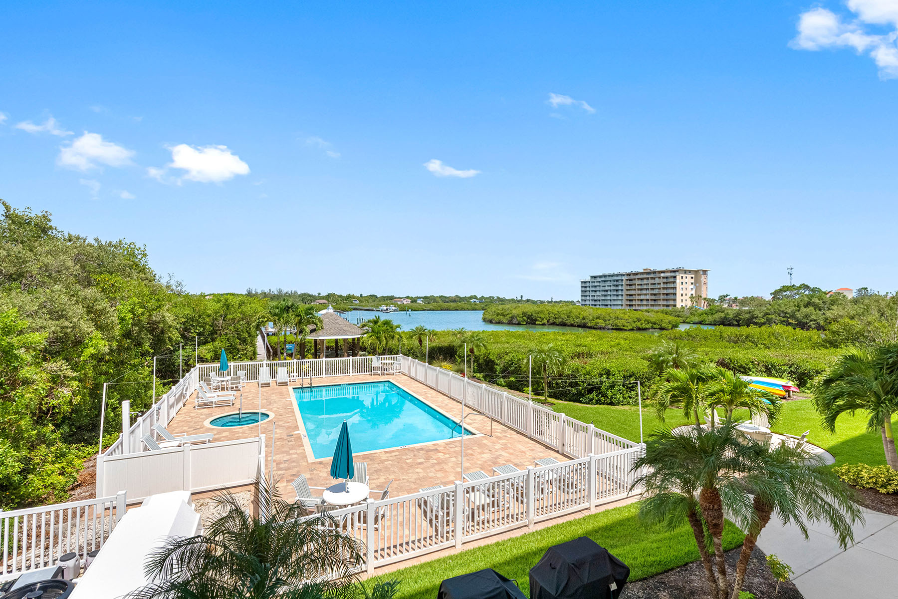  DOLPHIN KEY CONDO - 物件實景