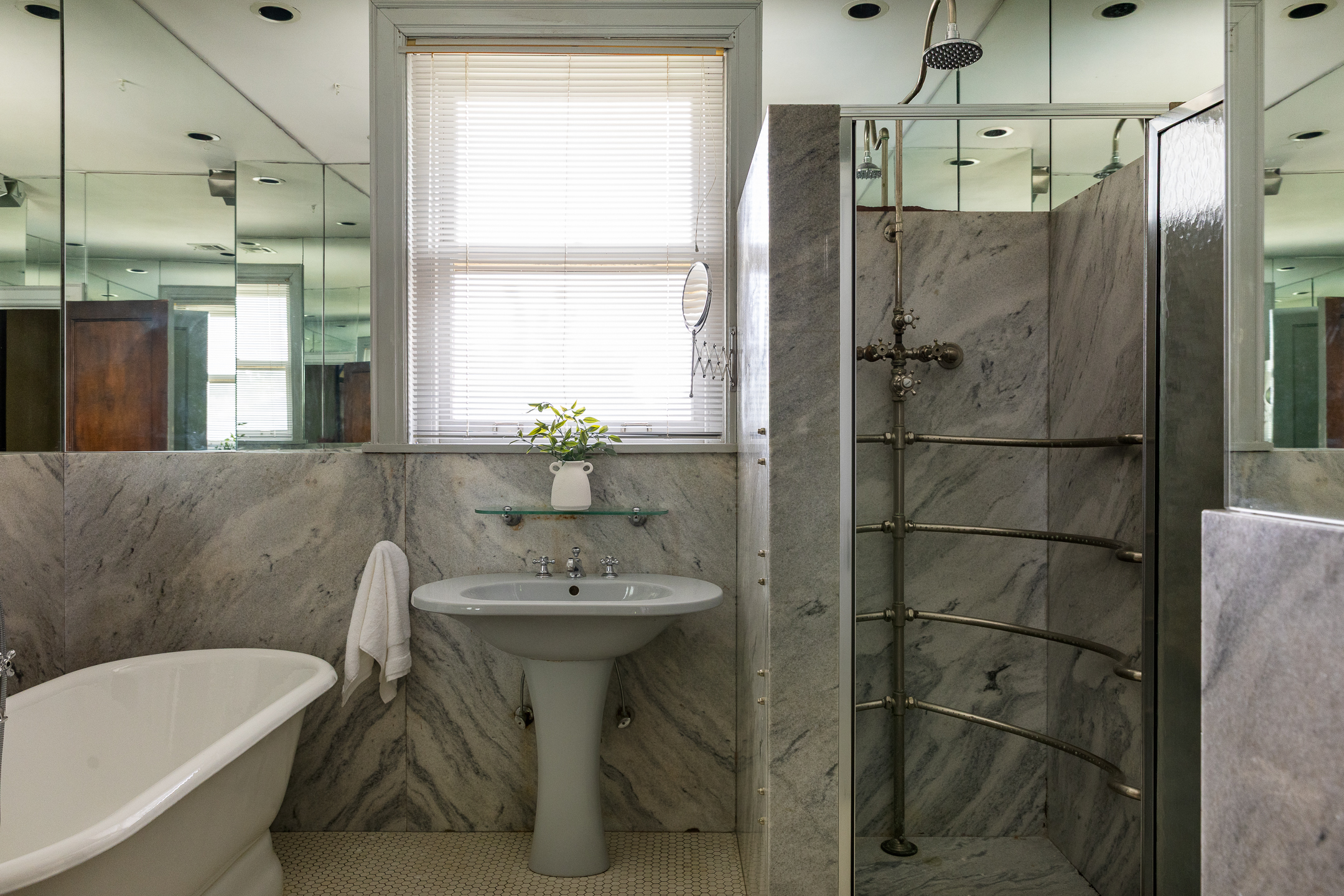  610 Northwest 14th Street, Oklahoma City, OK 73103 - 物件實景