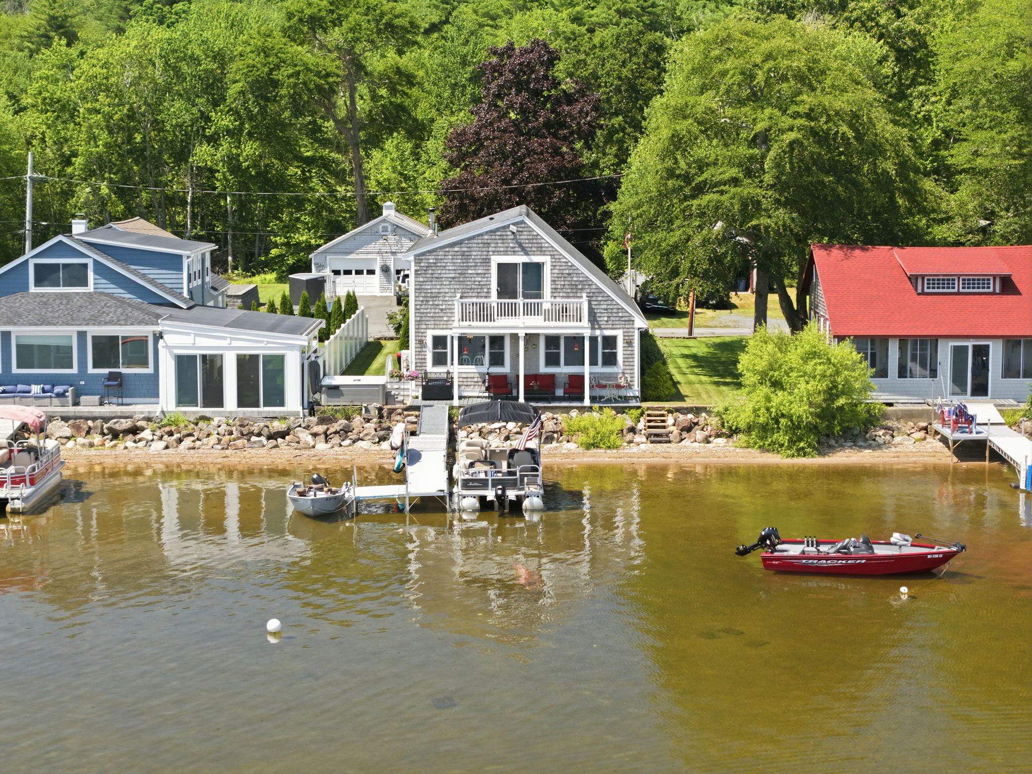  145 Staples Shore Rd, Lakeville - 物件實景