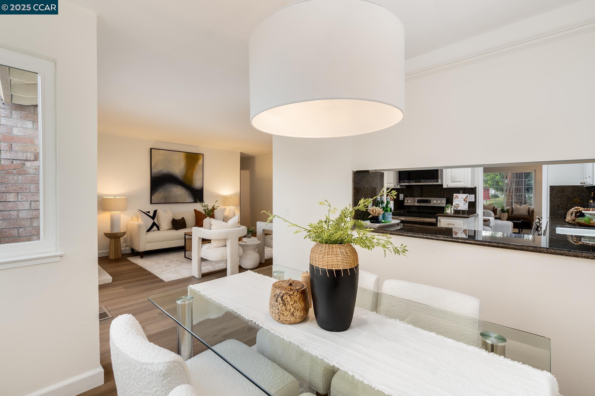 San Ramon, California, 94583, United States, 3 Bedrooms Bedrooms, ,2 BathroomsBathrooms,Residential,For Sale,1992109