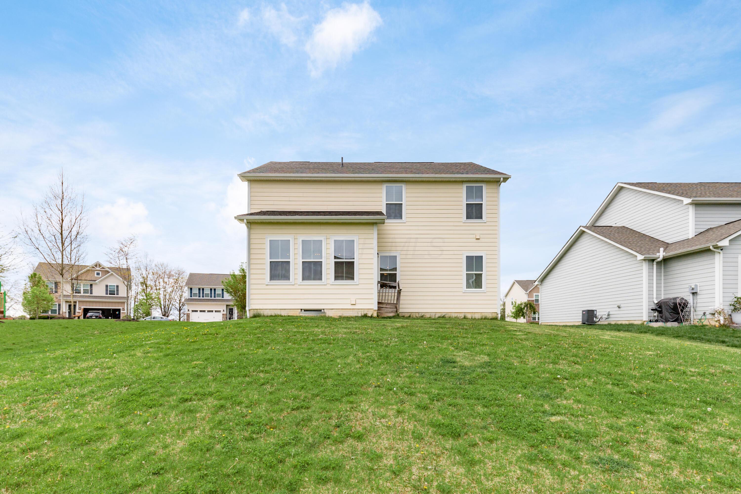 Lewis Center, Ohio, 43035, United States, 4 Bedrooms Bedrooms, ,4 BathroomsBathrooms,Residential,For Sale,1778404
