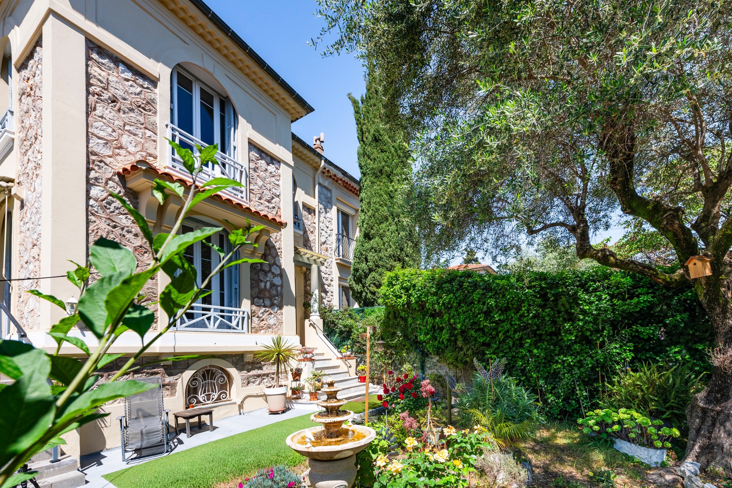  Nice, Poètes district, rare, house with garden, garage, and strong rental poten… - 物件實景