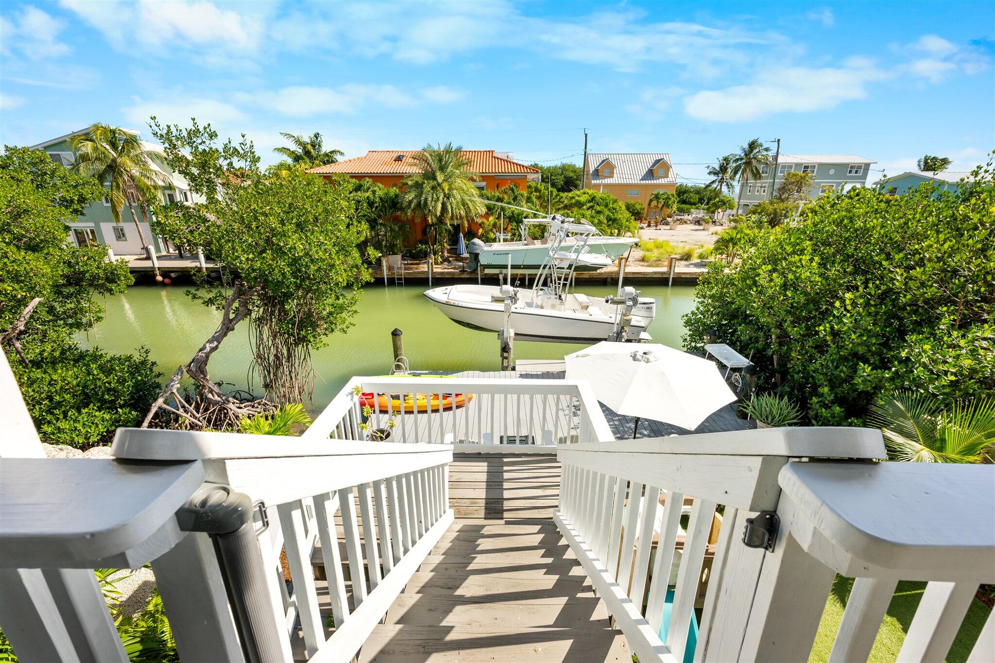 MARATHON, Florida, 33050, United States, 2 Bedrooms Bedrooms, ,2 BathroomsBathrooms,Residential,For Sale,2000916