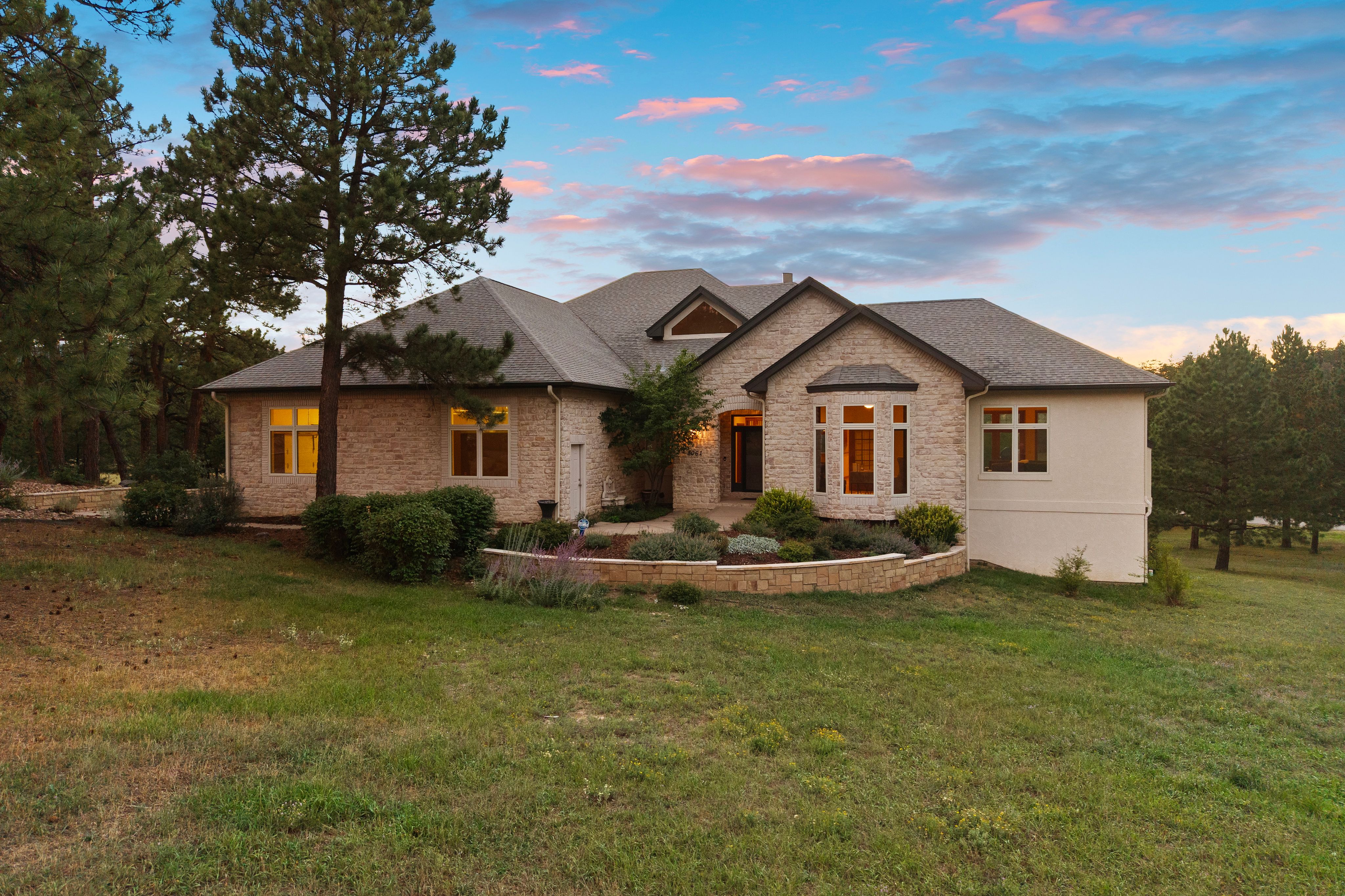  Set on over 4 acres in Perry Park East - 物件實景