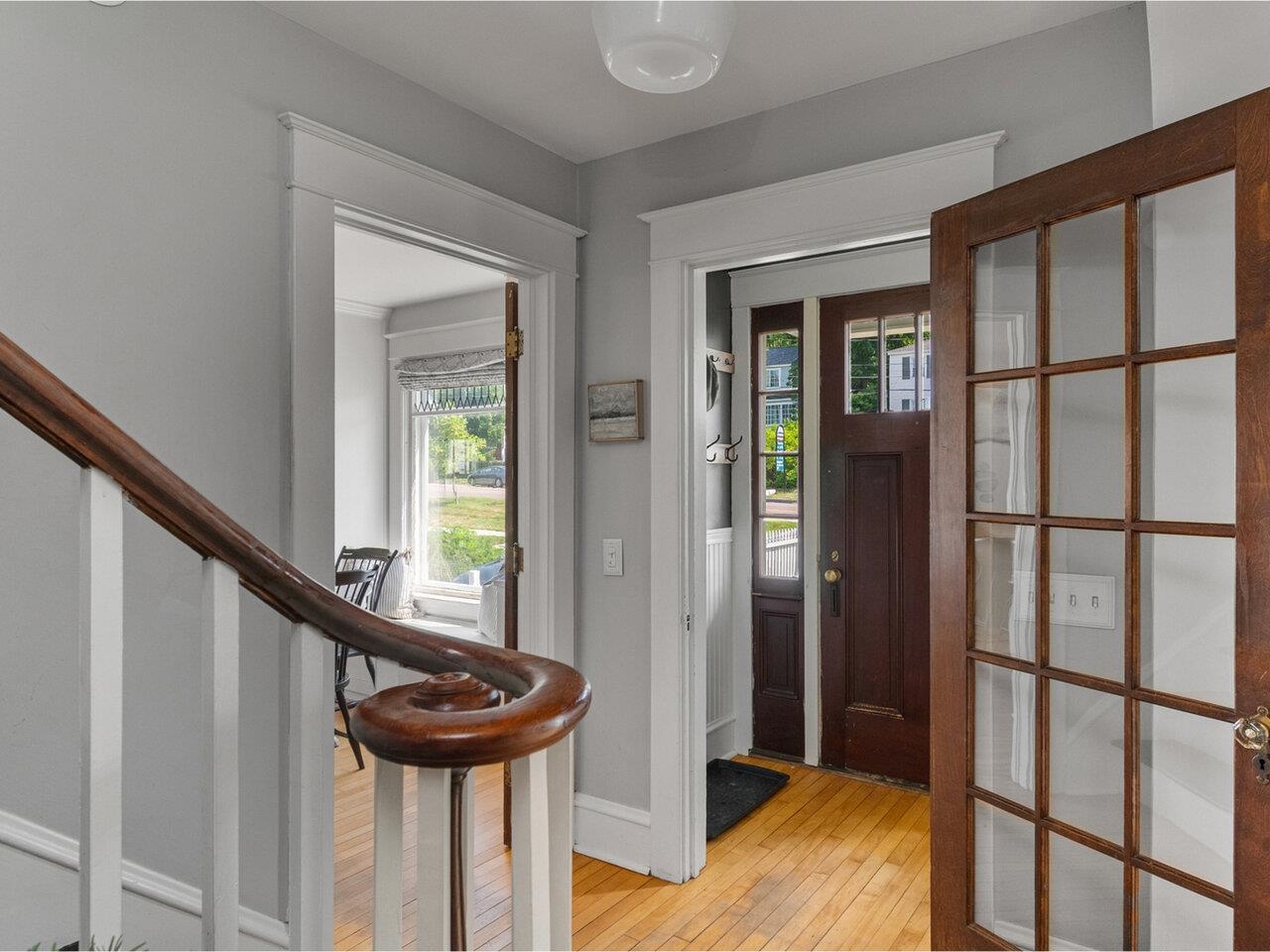 Burlington, Vermont, 05401, United States, 3 Bedrooms Bedrooms, ,2 BathroomsBathrooms,Residential,For Sale,1906339