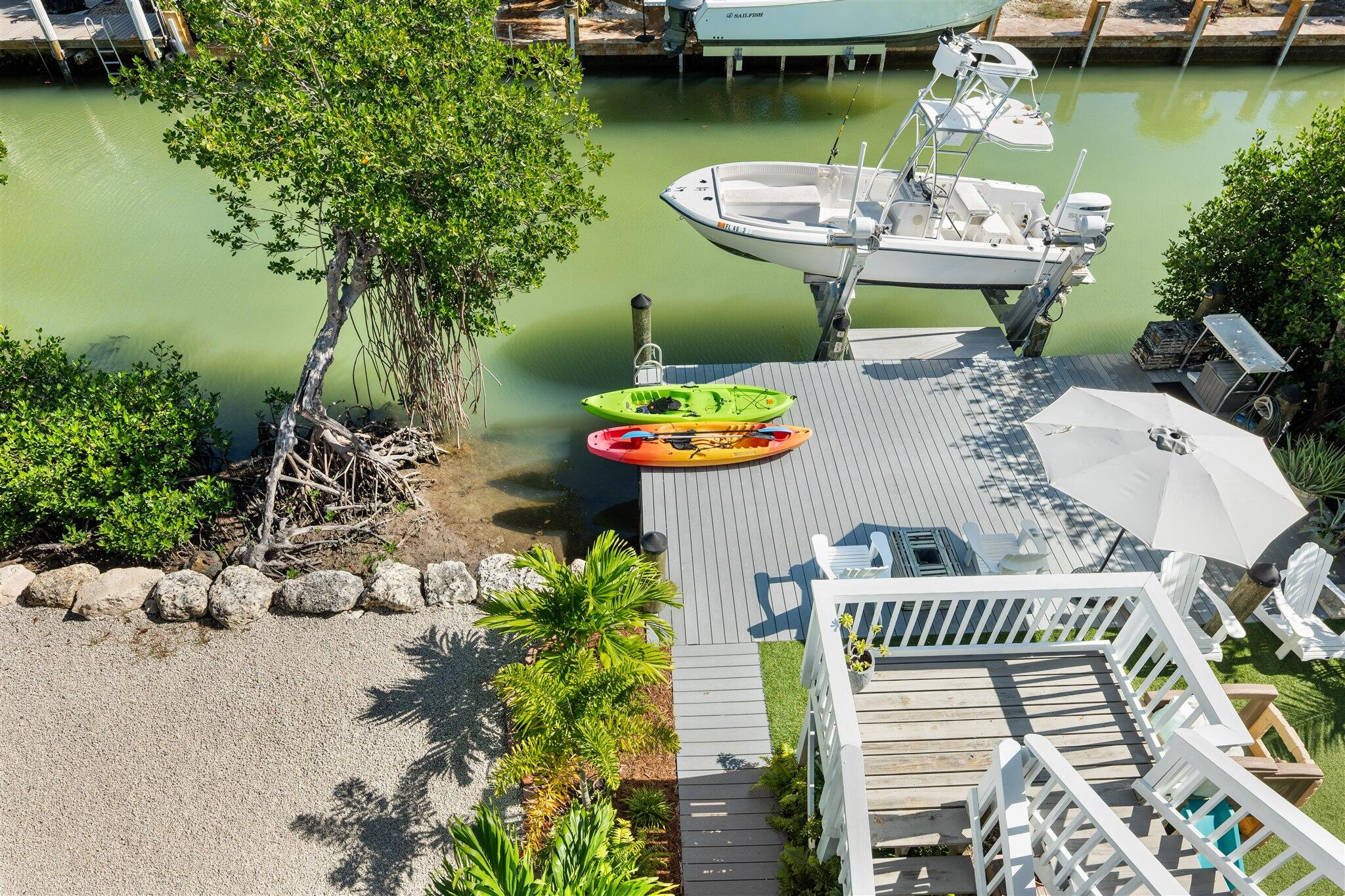 MARATHON, Florida, 33050, United States, 2 Bedrooms Bedrooms, ,2 BathroomsBathrooms,Residential,For Sale,2000916