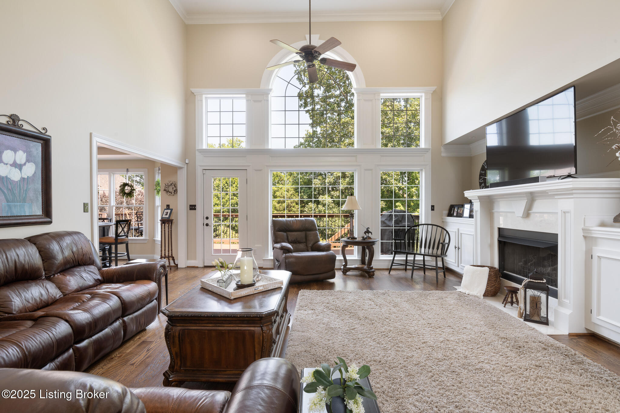 Crestwood, Kentucky, 40014, United States, 6 Bedrooms Bedrooms, ,5 BathroomsBathrooms,Residential,For Sale,1908239