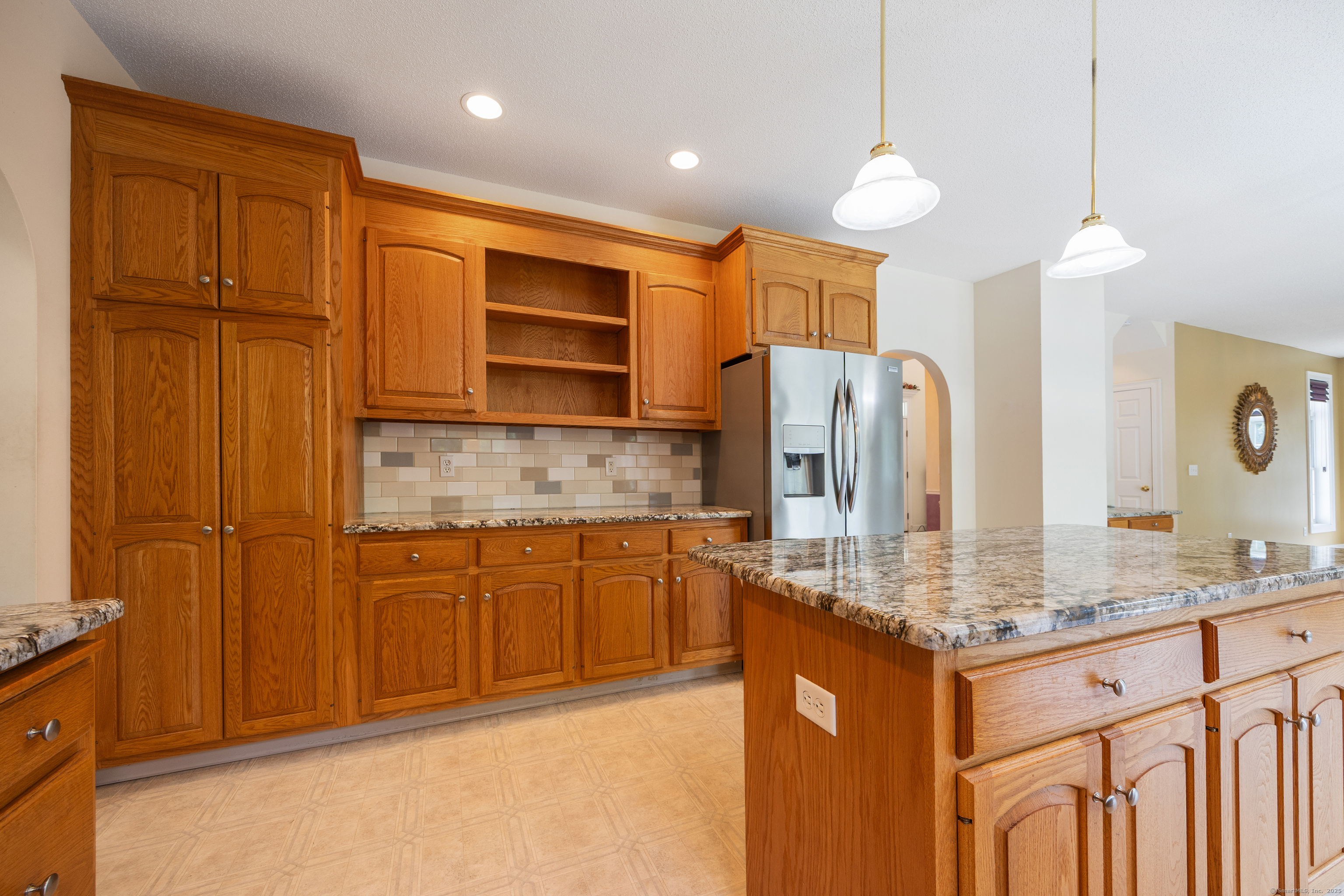 Bristol, Connecticut, 06010, United States, 3 Bedrooms Bedrooms, ,3 BathroomsBathrooms,Residential,For Sale,1804517
