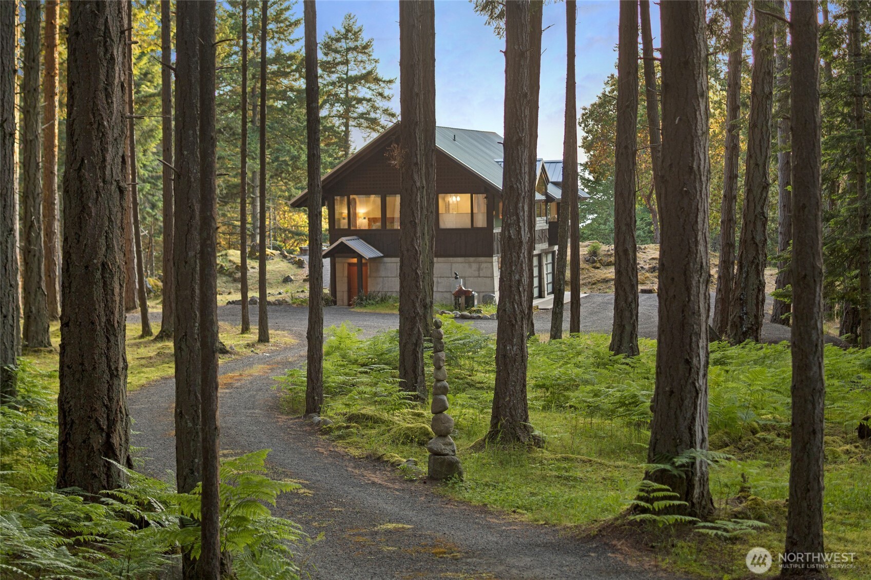 Friday Harbor, Washington, 98250, United States, 2 Bedrooms Bedrooms, ,2 BathroomsBathrooms,Residential,For Sale,1850093