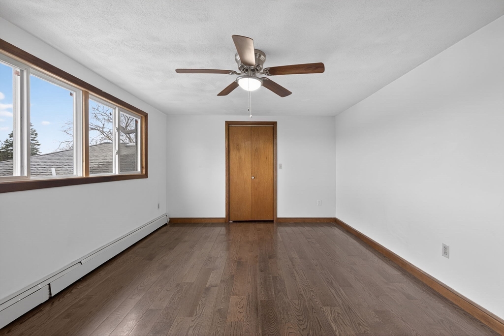 Framingham, Massachusetts, 01702, United States, 5 Bedrooms Bedrooms, ,5 BathroomsBathrooms,Residential,For Sale,2035320