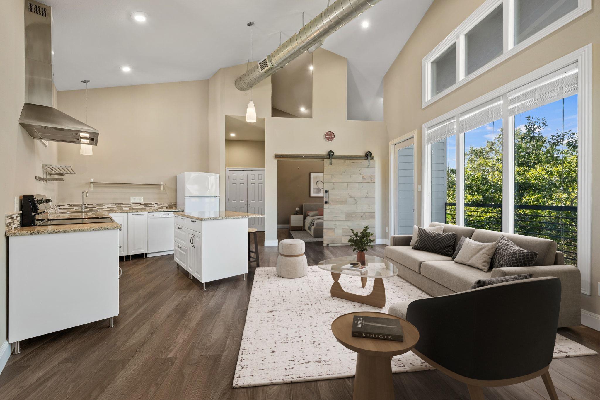 Austin, Texas, 78746, United States, 4 Bedrooms Bedrooms, ,4 BathroomsBathrooms,Residential,For Sale,1974228