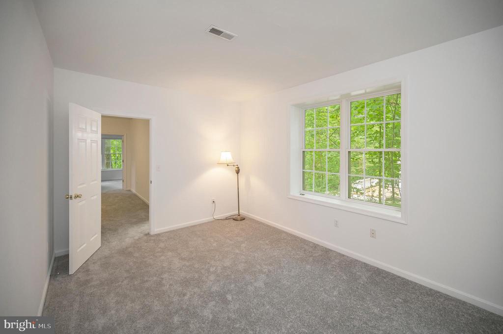 Locust Grove, Virginia, 22508, United States, 4 Bedrooms Bedrooms, ,3 BathroomsBathrooms,Residential,For Sale,1976056