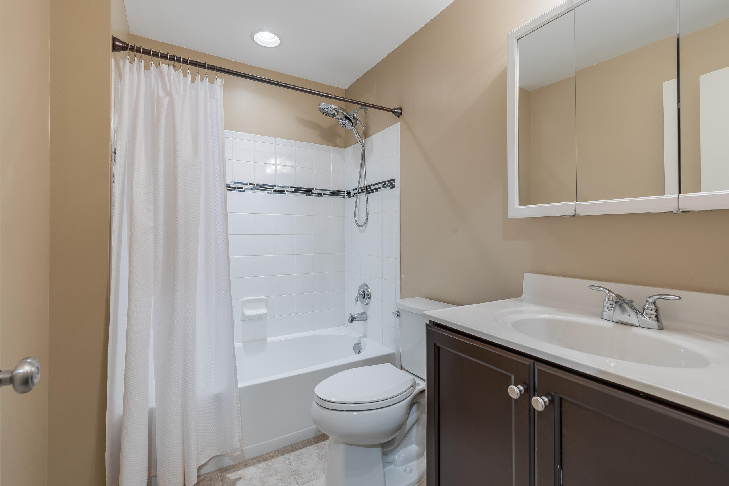 42436 Myan Gold Drive, Ashburn, VA 20148 - 物件實景