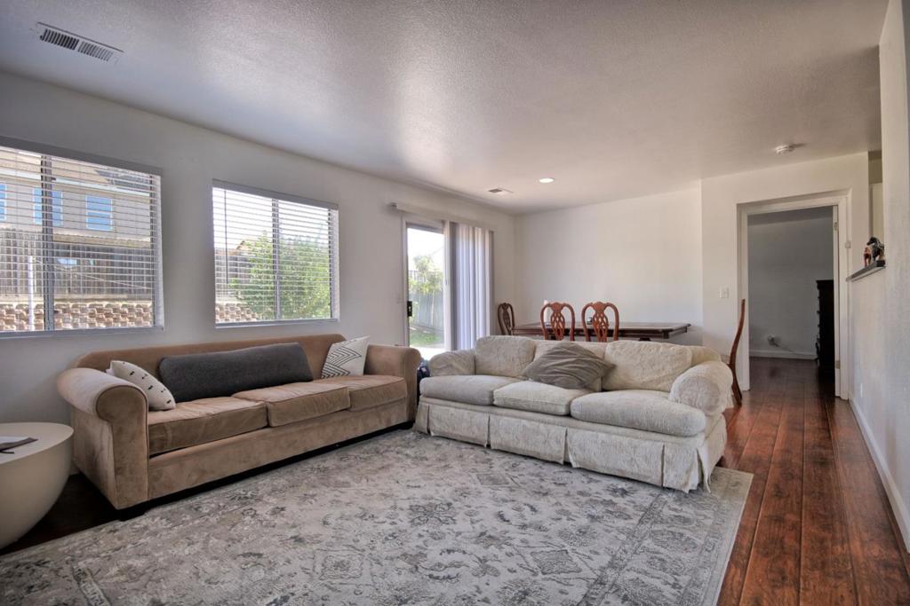 Soledad, California, 93960, United States, 4 Bedrooms Bedrooms, ,2 BathroomsBathrooms,Residential,For Sale,2005617