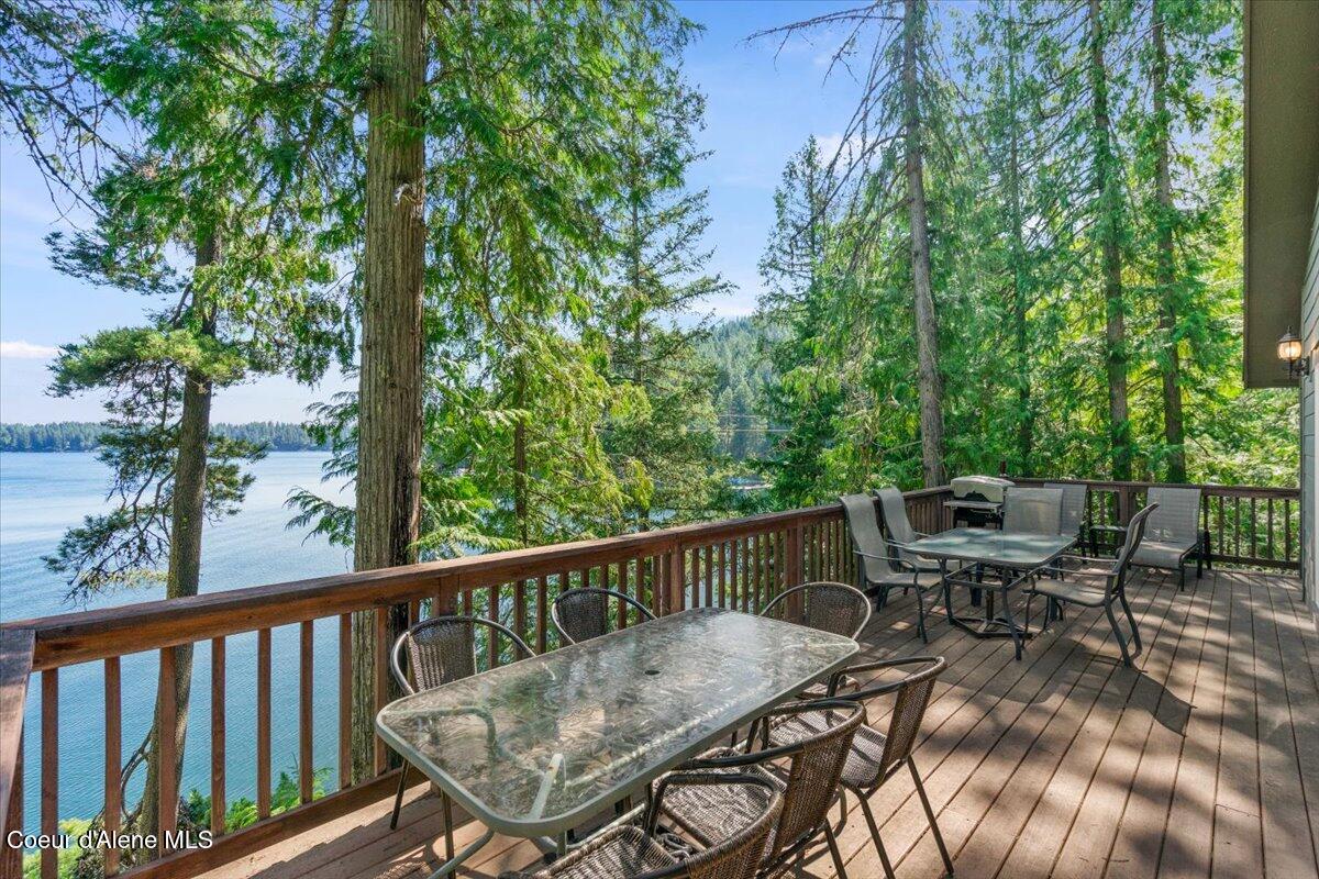 Spirit Lake, Idaho, 83869, United States, 3 Bedrooms Bedrooms, ,2 BathroomsBathrooms,Residential,For Sale,1872232