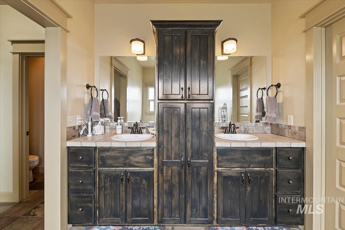 1878 Sheep Hill Ct, Meridian, Idaho, 83646, United States, 4 Bedrooms Bedrooms, ,3 BathroomsBathrooms,Residential,For Sale,1878 Sheep Hill Ct,1434247