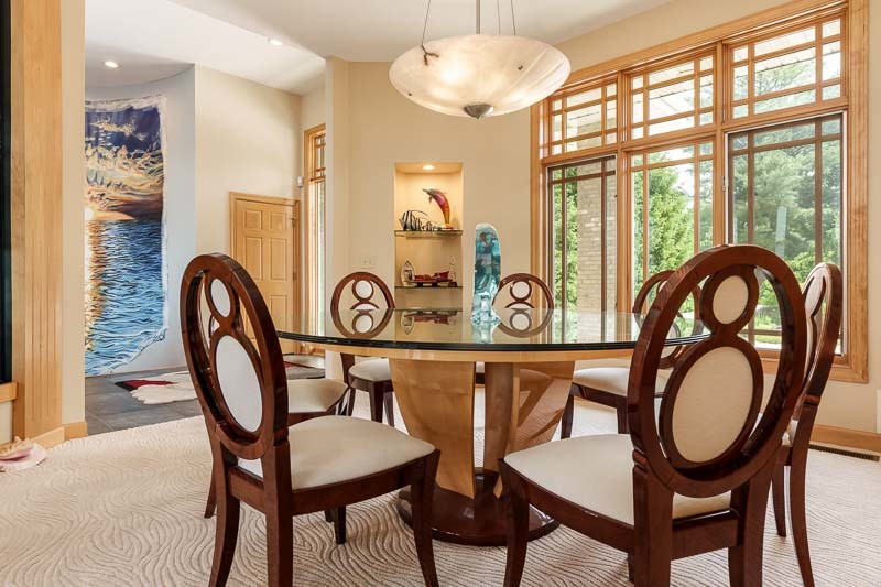 Machesney Park, Illinois, 61115, United States, 4 Bedrooms Bedrooms, ,5 BathroomsBathrooms,Residential,For Sale,2048172
