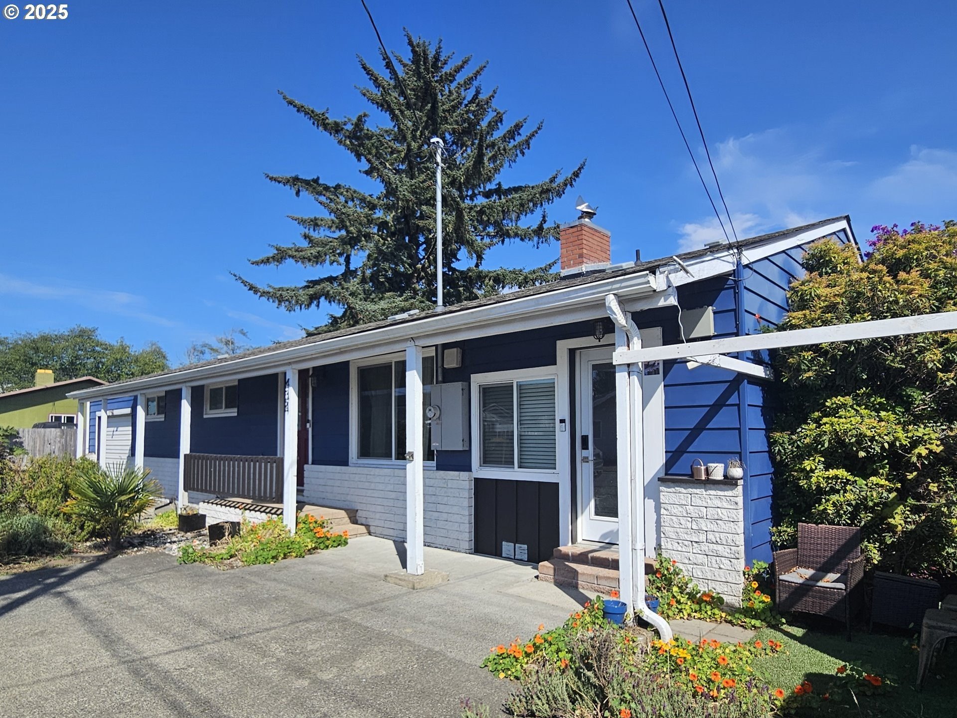 Brookings, Oregon, 97415, United States, 3 Bedrooms Bedrooms, ,3 BathroomsBathrooms,Residential,For Sale,1974179