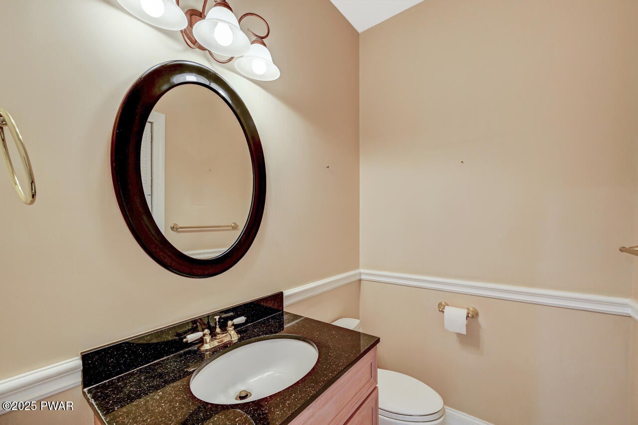 Lords Valley, Pennsylvania, 18428, United States, 3 Bedrooms Bedrooms, ,3 BathroomsBathrooms,Residential,For Sale,2005148