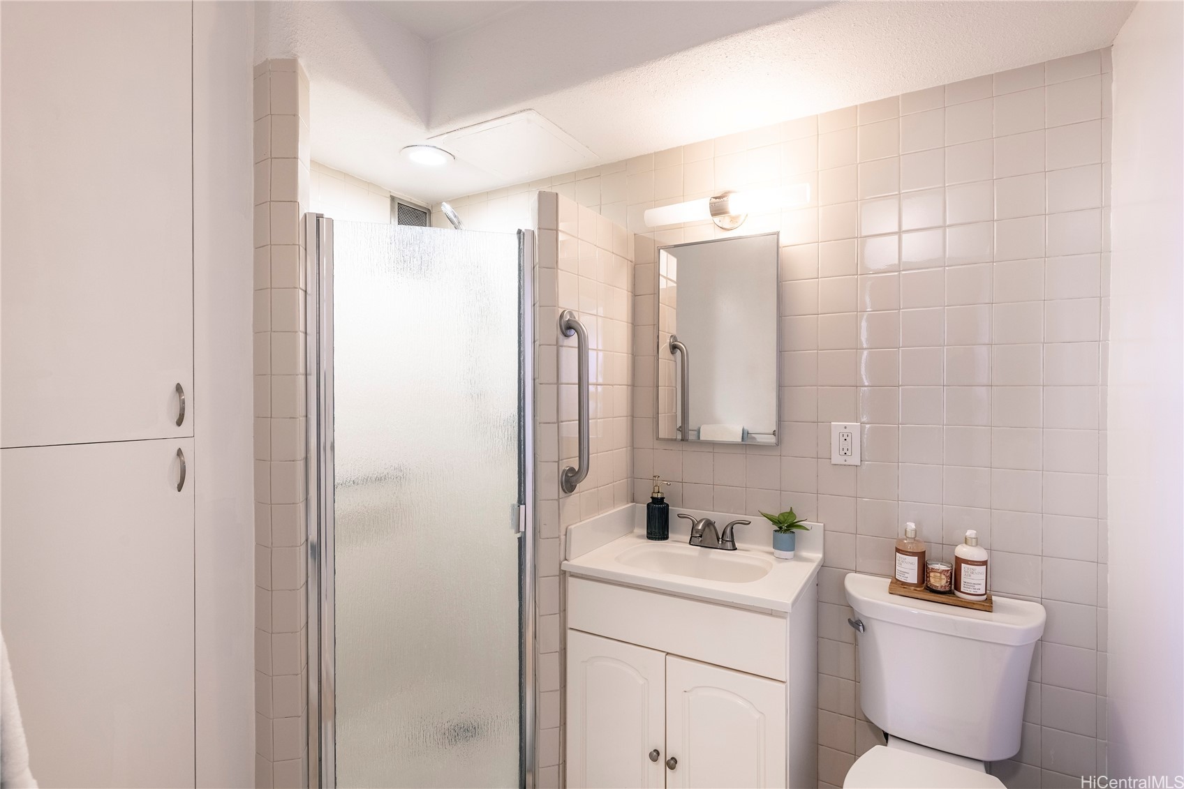 Honolulu, Hawaii, 96815, United States, 1 Bedroom Bedrooms, ,1 BathroomBathrooms,Residential,For Sale,1997045