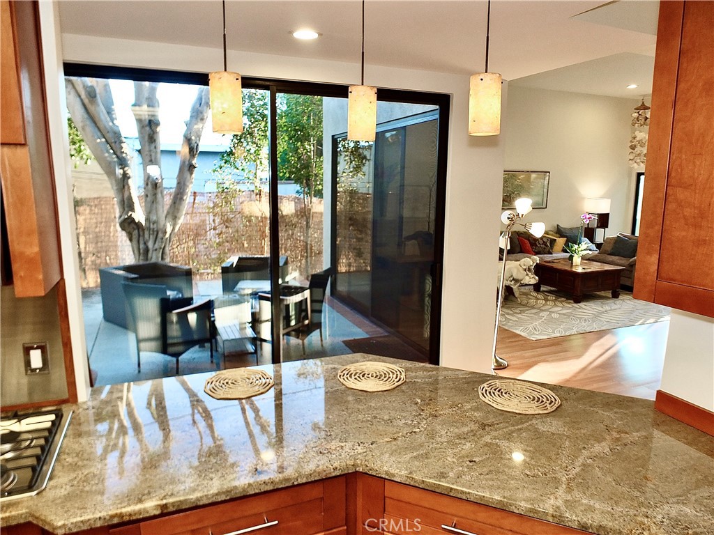 Manhattan Beach, California, 90266, United States, 5 Bedrooms Bedrooms, ,4 BathroomsBathrooms,Residential,For Sale,1993331