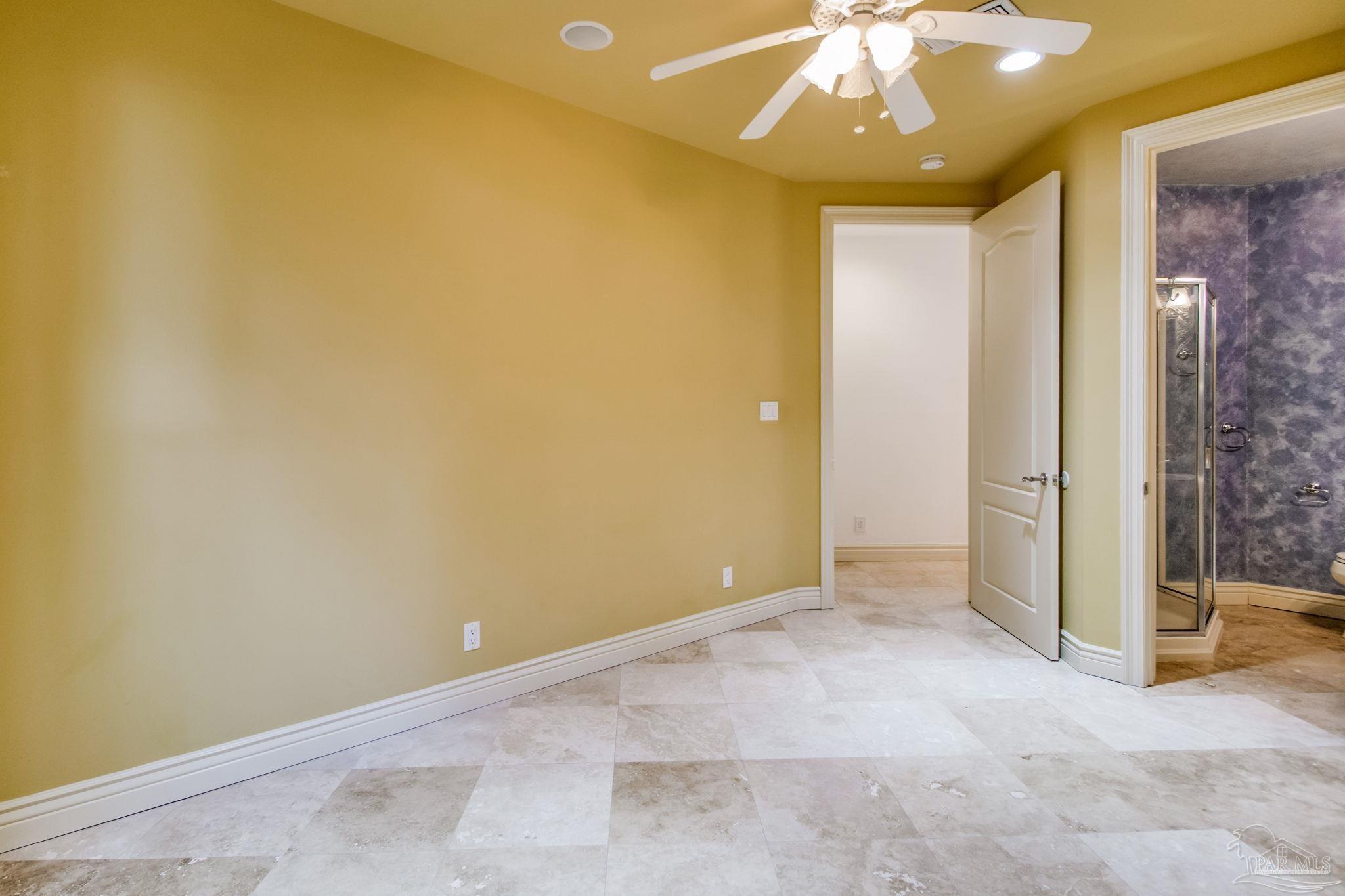 Pensacola, Florida, 32504, United States, 3 Bedrooms Bedrooms, ,4 BathroomsBathrooms,Residential,For Sale,1893551