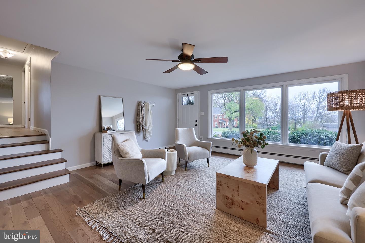 Lancaster, Pennsylvania, 17601, United States, 4 Bedrooms Bedrooms, ,3 BathroomsBathrooms,Residential,For Sale,1999084