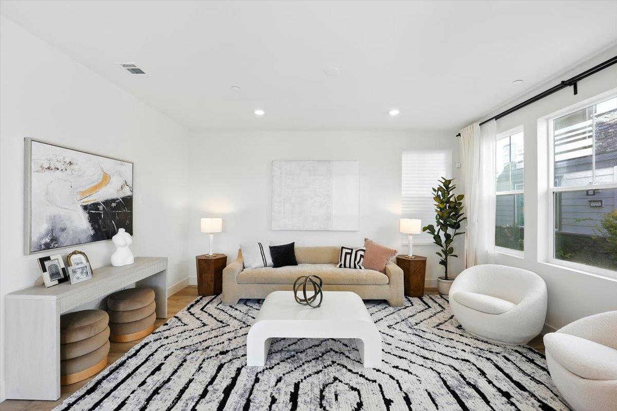 Newark, California, 94560, United States, 4 Bedrooms Bedrooms, ,4 BathroomsBathrooms,Residential,For Sale,1926207