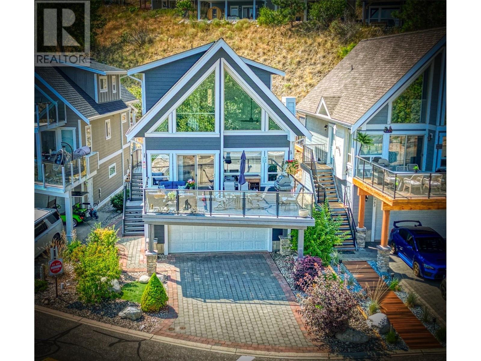 KELOWNA, British Columbia, V1Z 3R8, CA, 3 Bedrooms Bedrooms, ,2 BathroomsBathrooms,Residential,For Sale,1951529