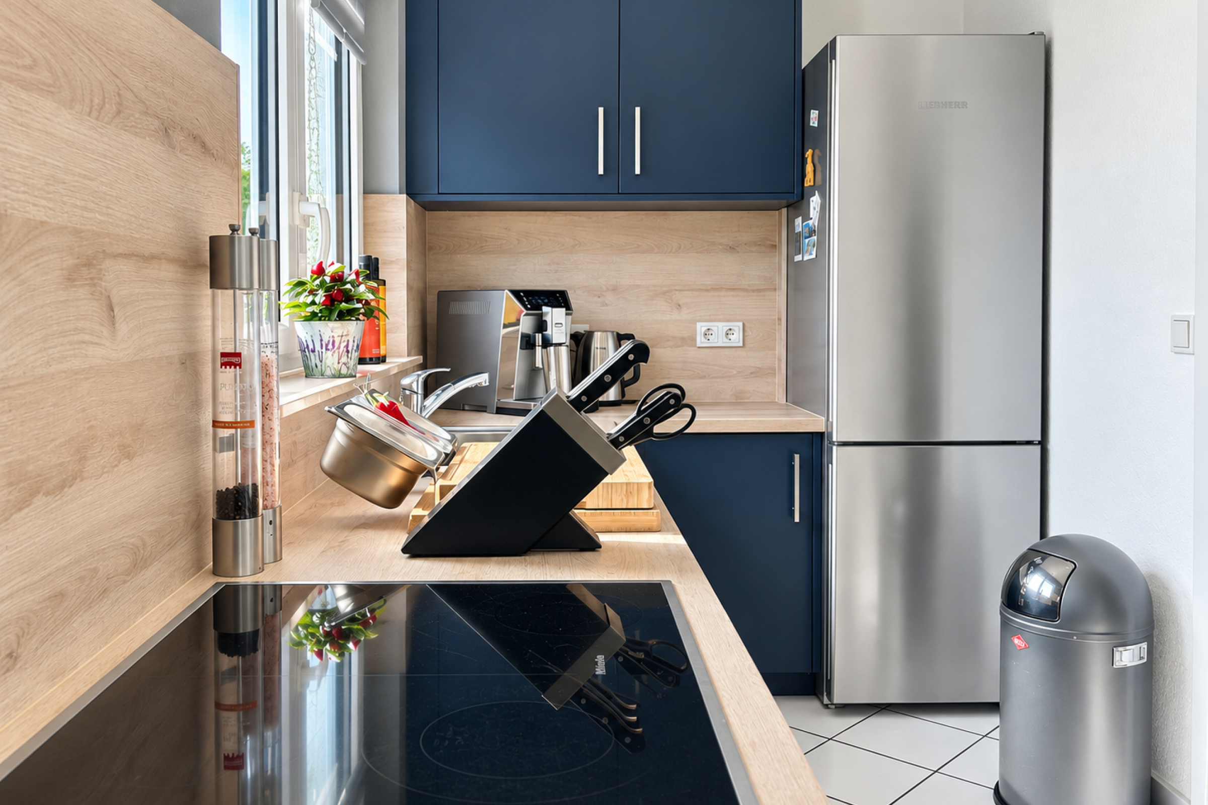  Light-Filled Duplex Apartment with Balcony and Underground Parking Spot - 物件實景