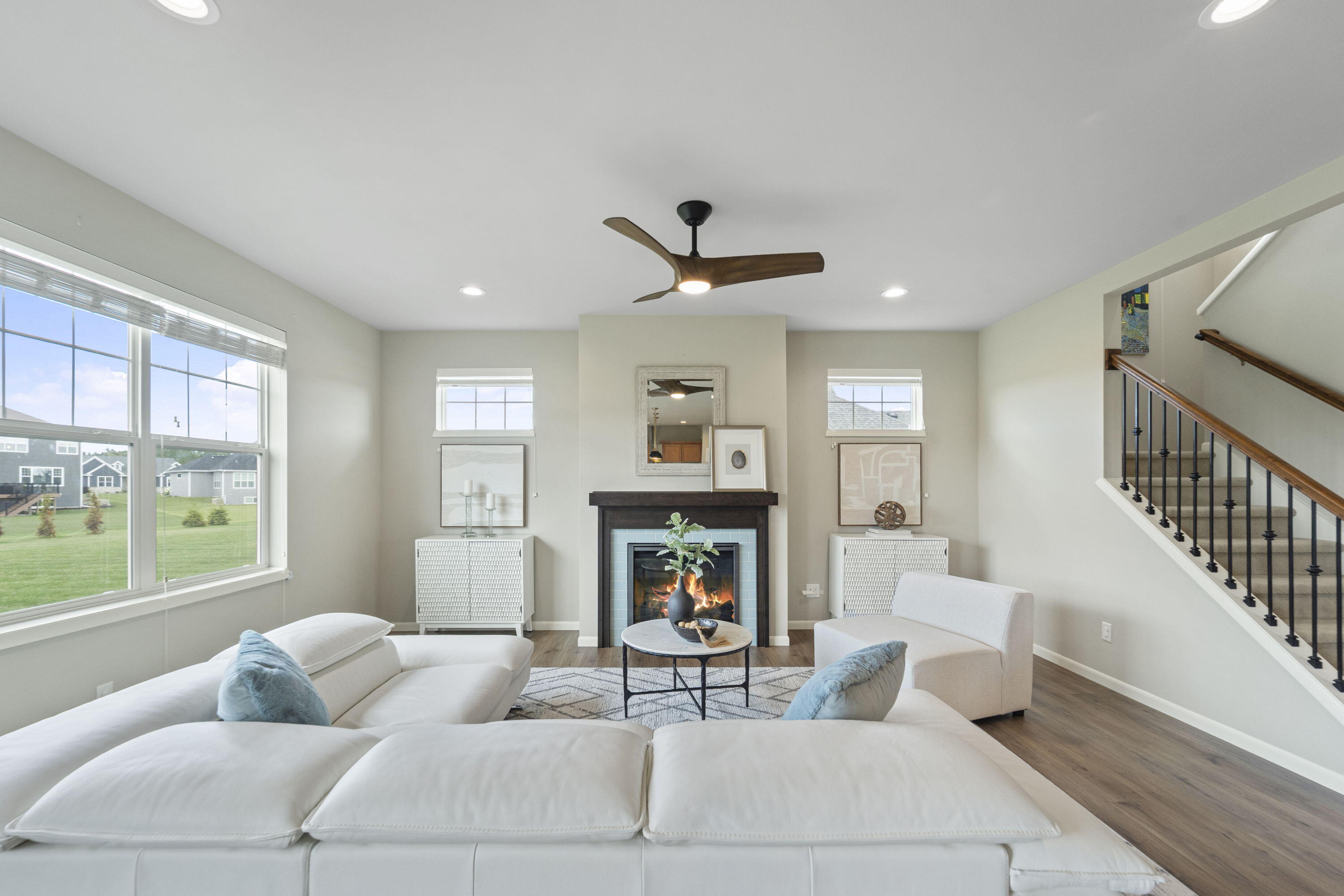 Mequon, Wisconsin, 53097, United States, 5 Bedrooms Bedrooms, ,4 BathroomsBathrooms,Residential,For Sale,1932349