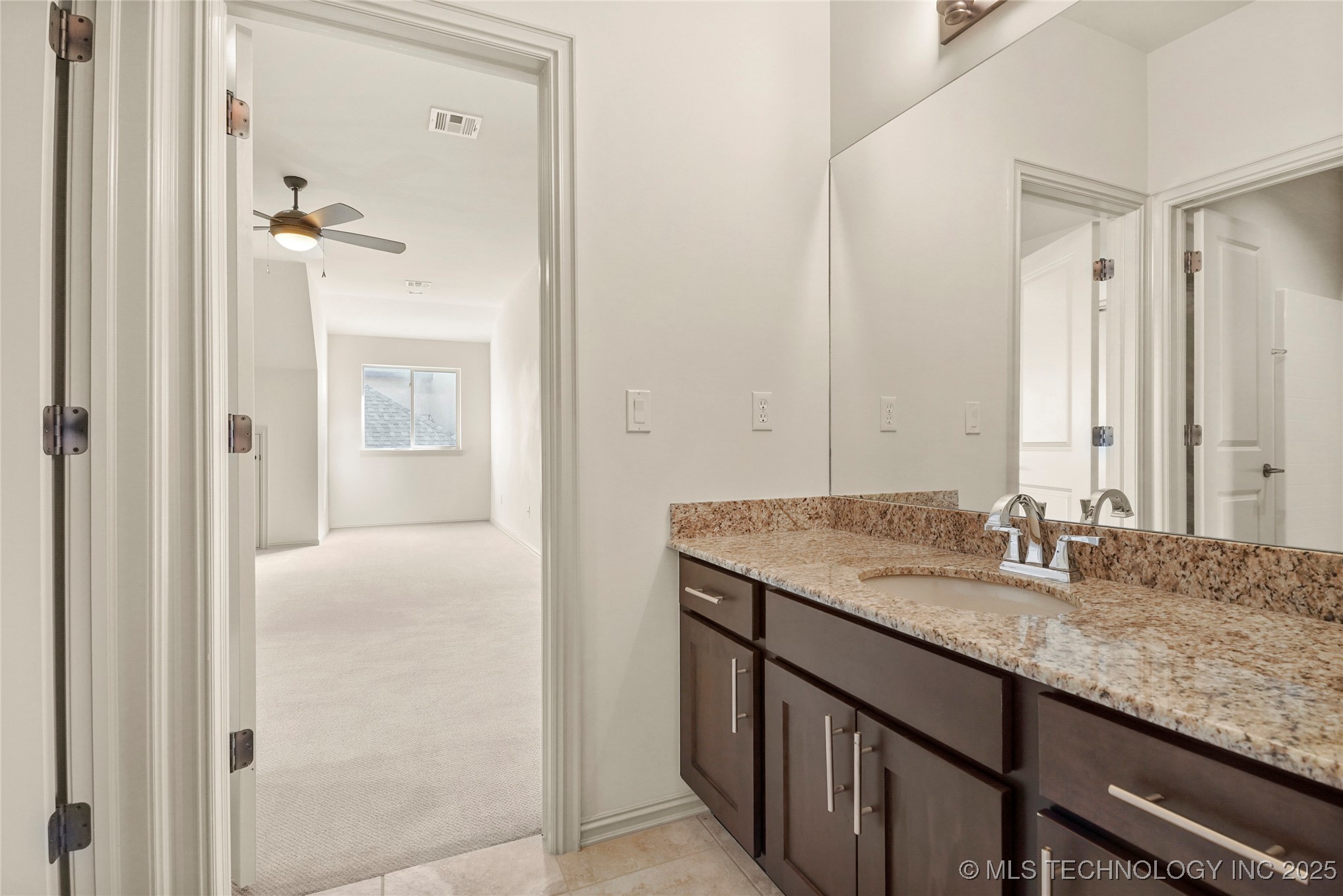 Broken Arrow, Oklahoma, 74011, United States, 4 Bedrooms Bedrooms, ,5 BathroomsBathrooms,Residential,For Sale,1885546