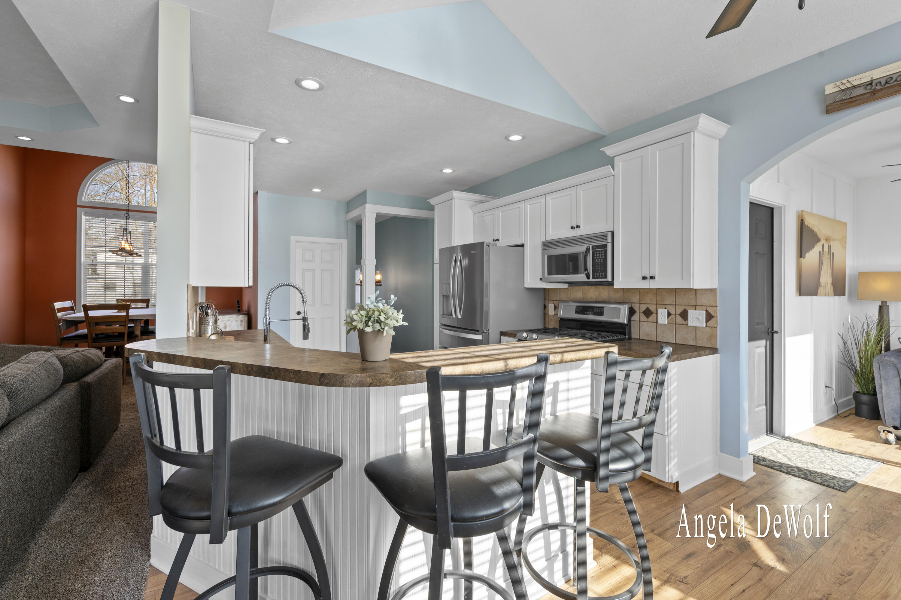 Hudsonville, Michigan, 49426, United States, 4 Bedrooms Bedrooms, ,3 BathroomsBathrooms,Residential,For Sale,1932787