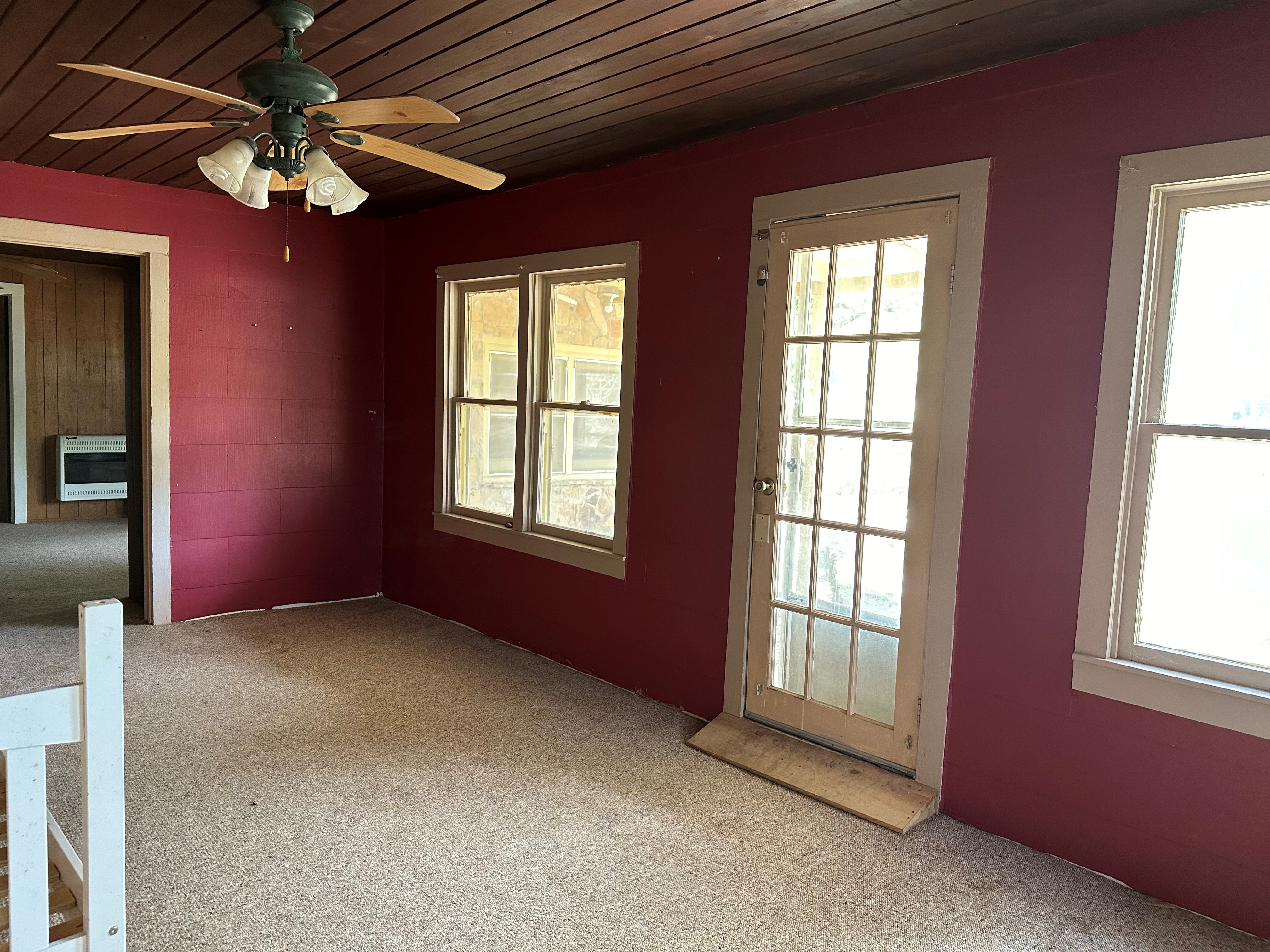 Bridgeport, Texas, 76426, United States, 3 Bedrooms Bedrooms, ,1 BathroomBathrooms,Residential,For Sale,1880460