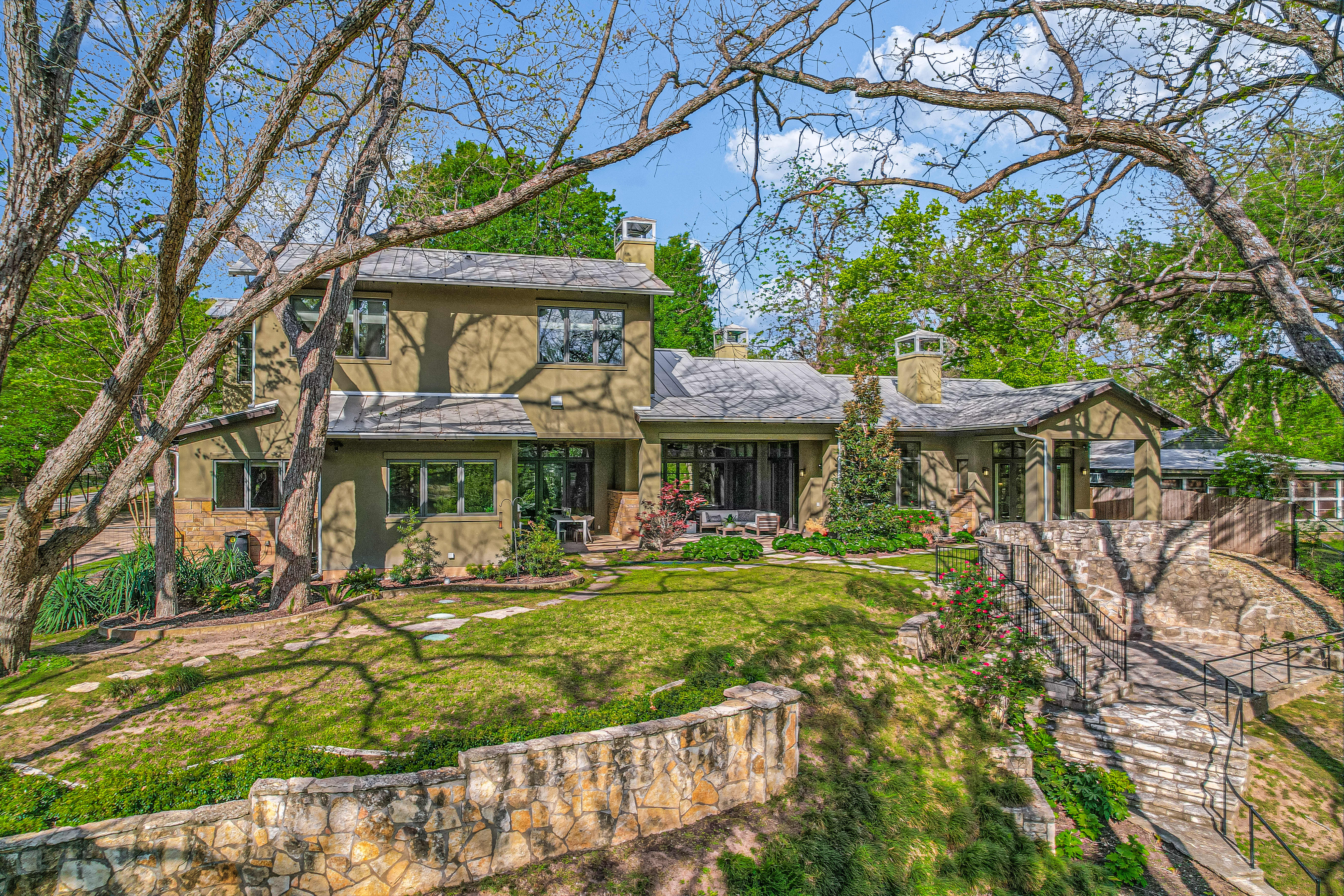  a rare lake austin estate where  luxury meets quiet nature - 物件實景