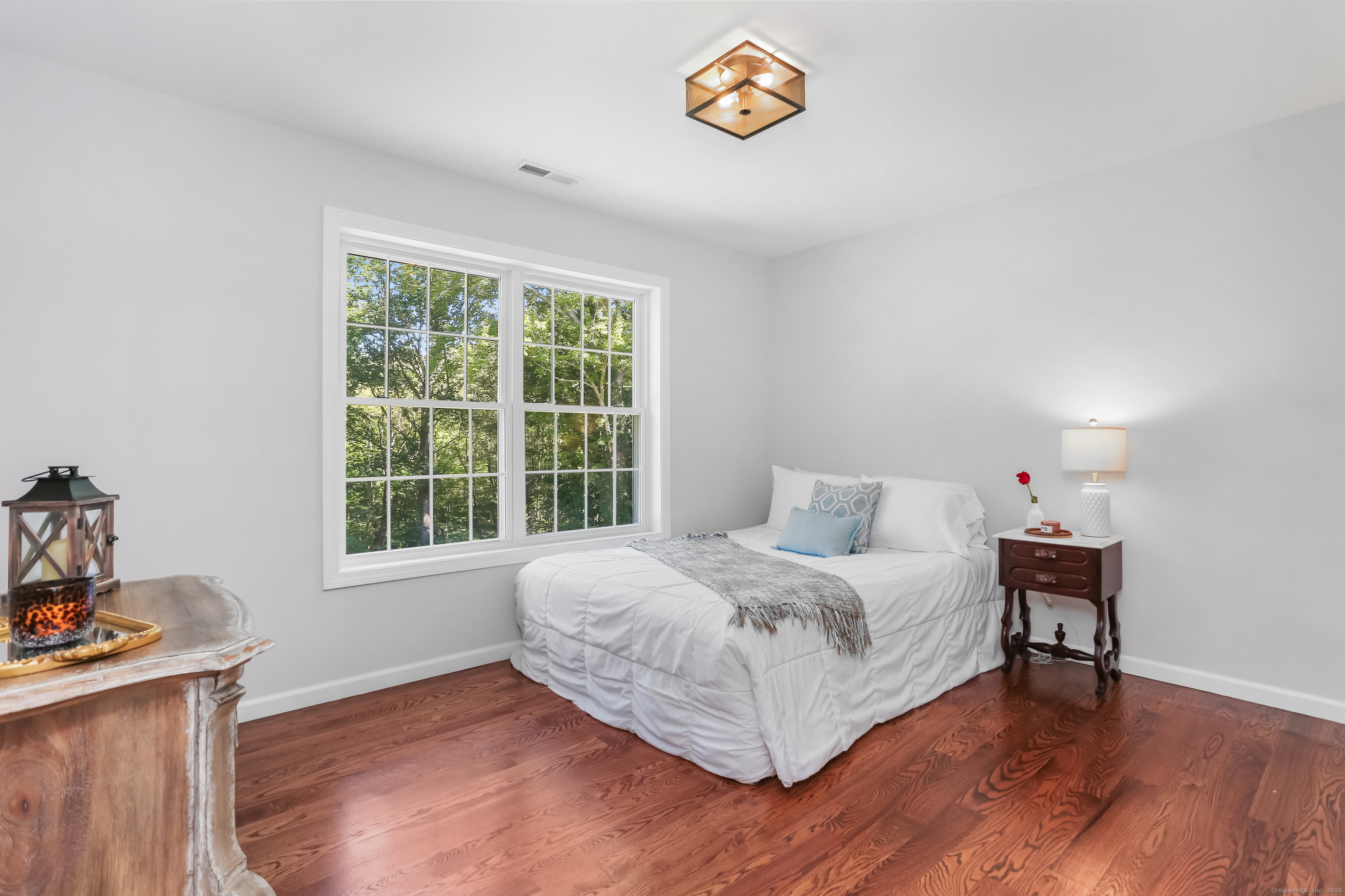 Shelton, Connecticut, 06484, United States, 4 Bedrooms Bedrooms, ,3 BathroomsBathrooms,Residential,For Sale,1939278