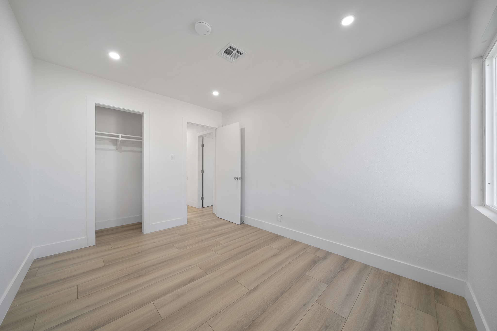 Riverside, California, 92503, United States, 3 Bedrooms Bedrooms, ,2 BathroomsBathrooms,Residential,For Sale,2015338