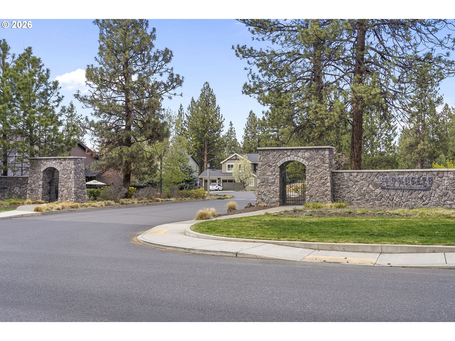  60439 HEDGEWOOD LN Bend, OR 97702 - 物件實景