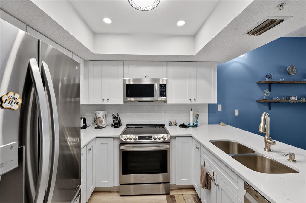 Clearwater, Florida, 33767, United States, 3 Bedrooms Bedrooms, ,3 BathroomsBathrooms,Residential,For Sale,2002918