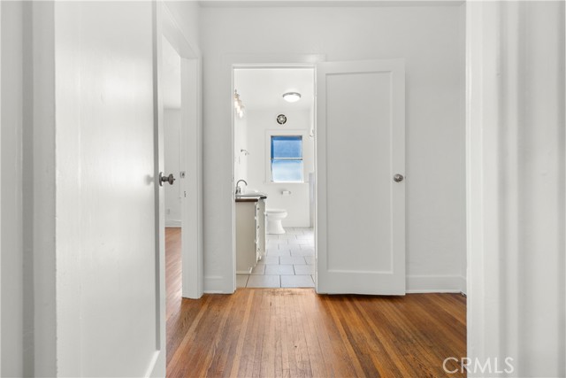 Azusa, California, 91702, United States, 2 Bedrooms Bedrooms, ,1 BathroomBathrooms,Residential,For Sale,1978077