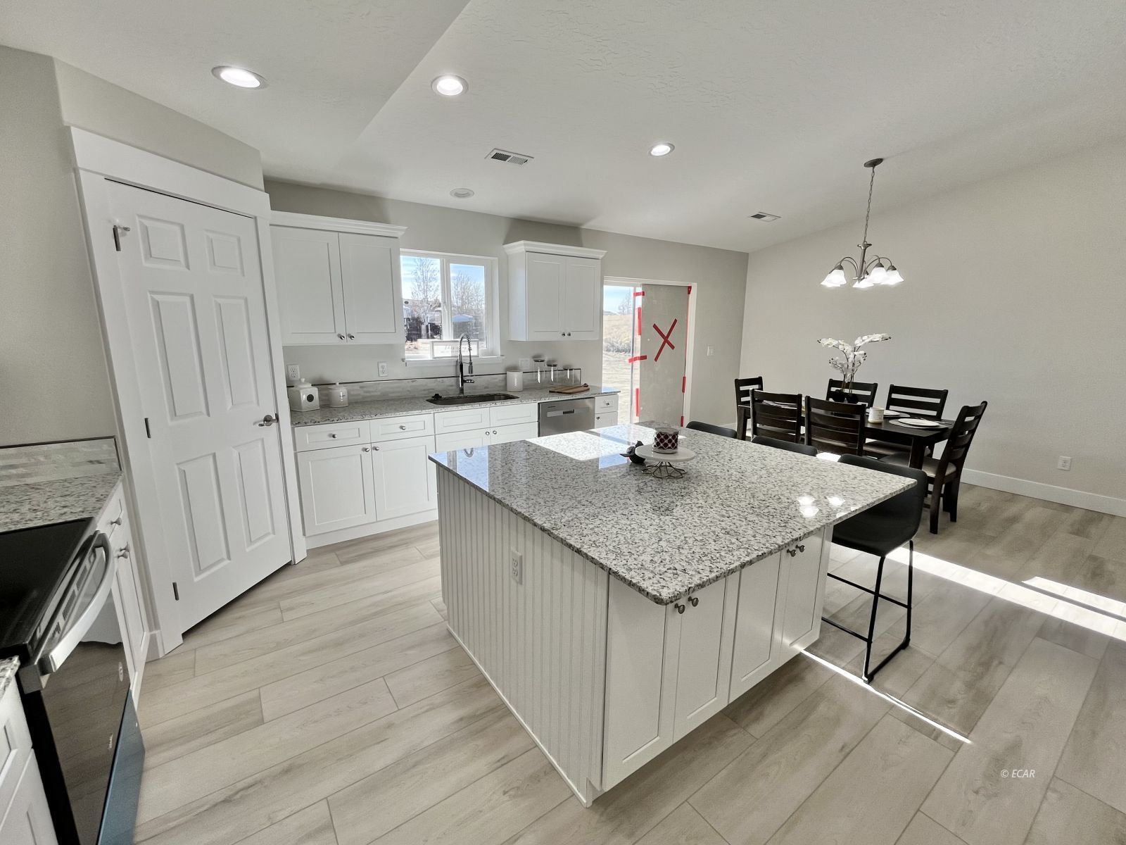 Elko, Nevada, 89801, United States, 4 Bedrooms Bedrooms, ,2 BathroomsBathrooms,Residential,For Sale,1700867