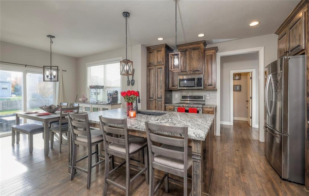 Olathe, Kansas, 66062, United States, 4 Bedrooms Bedrooms, ,4 BathroomsBathrooms,Residential,For Sale,1992047