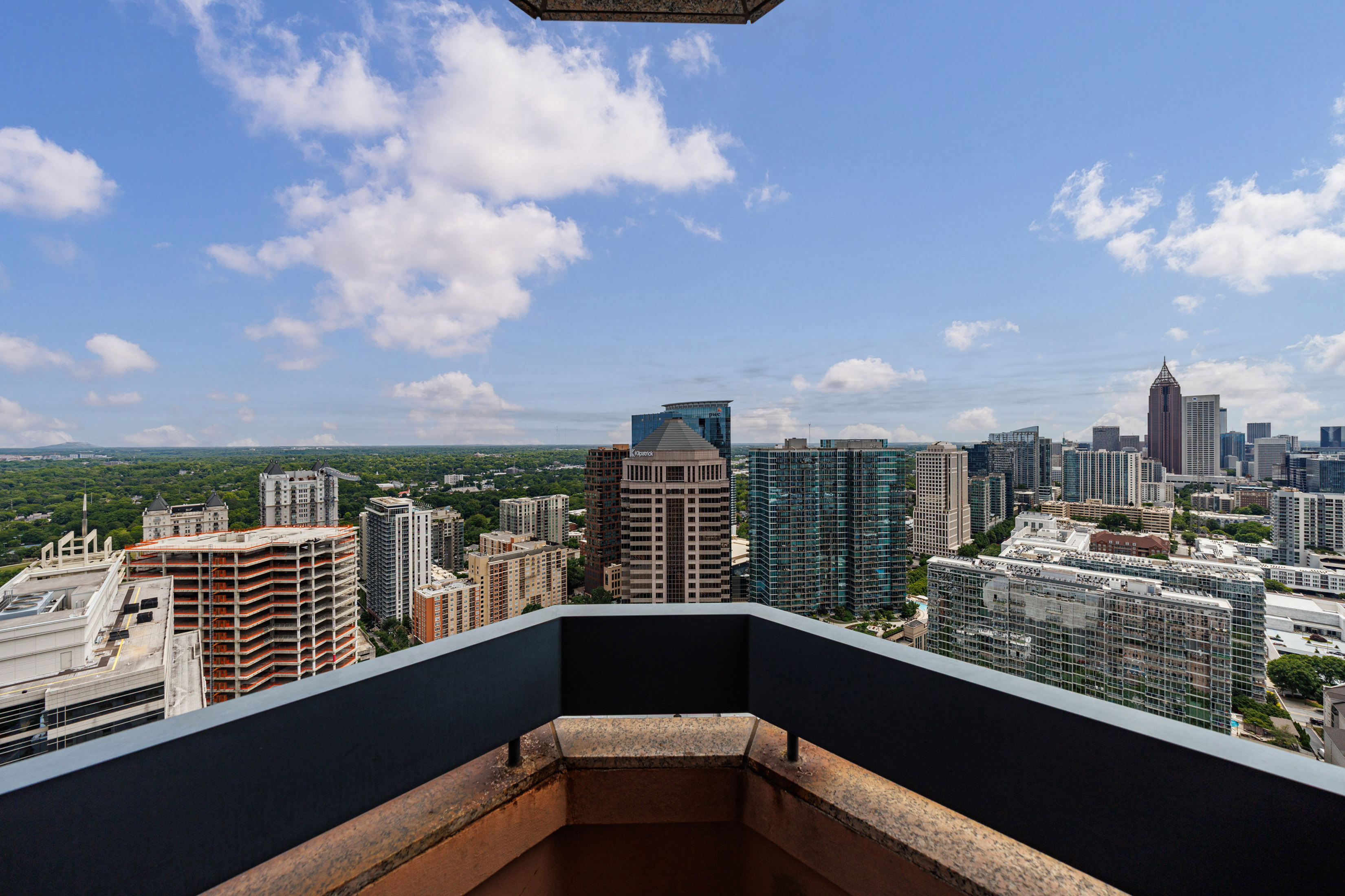  Elevated Luxury Living at the Iconic Four Seasons Hotel Atlanta Residences - 物件實景