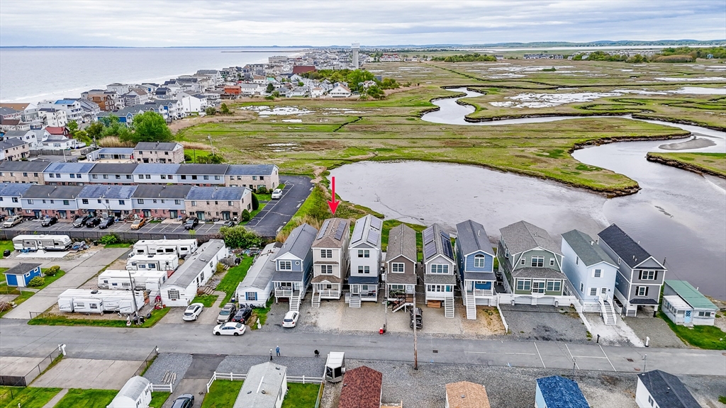 Salisbury, Massachusetts, 01952, United States, 4 Bedrooms Bedrooms, ,3 BathroomsBathrooms,Residential,For Sale,1899525