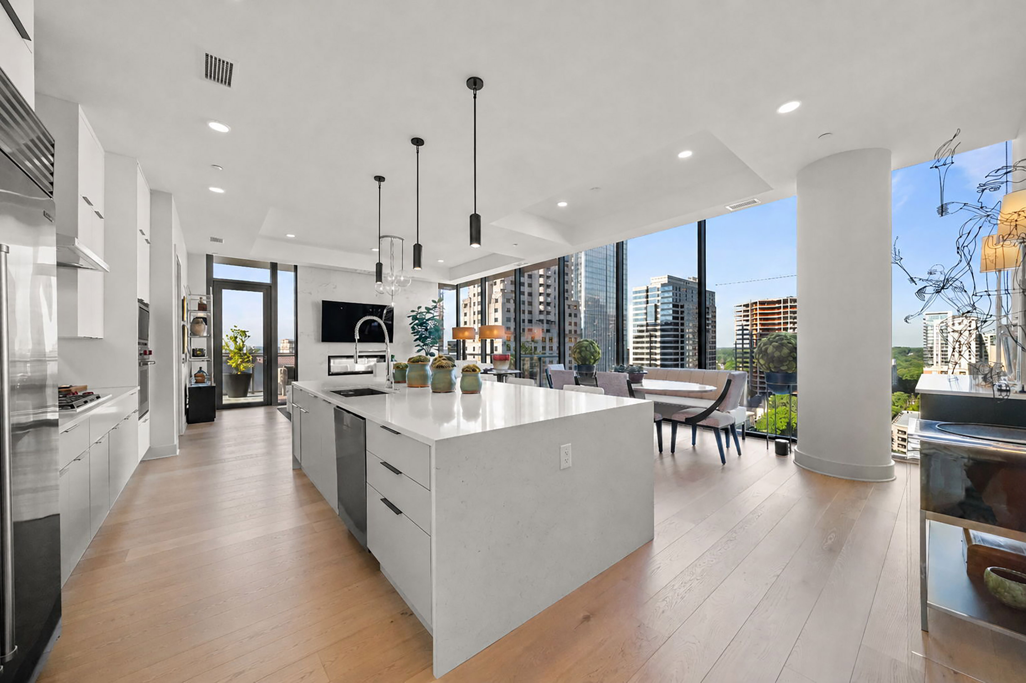  Understated Luxury and Refined Craftsmanship at the Iconic 40 West 12th - 物件實景
