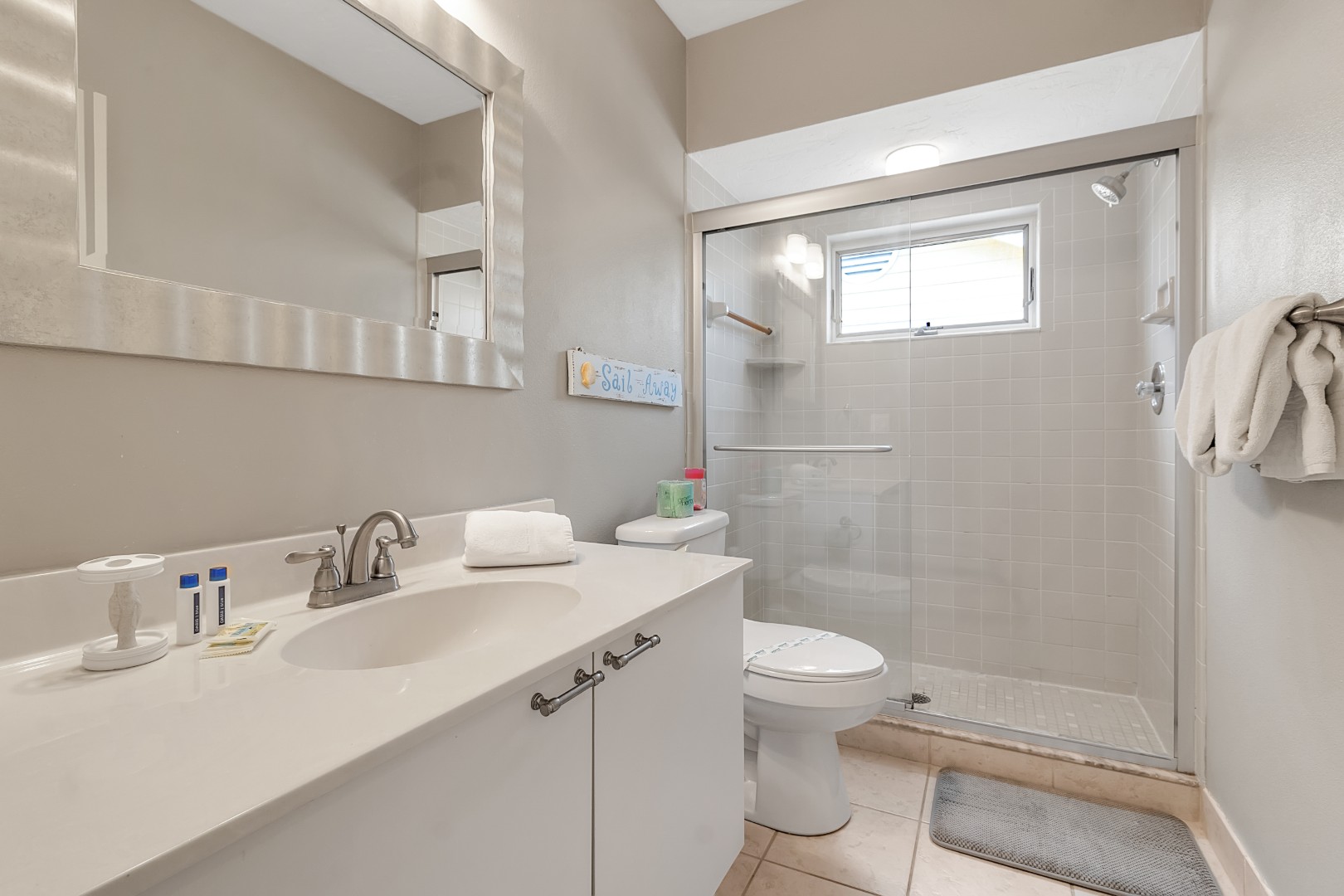 Longboat Key, Florida, 34228, United States, 2 Bedrooms Bedrooms, ,2 BathroomsBathrooms,Residential,For Sale,1841506
