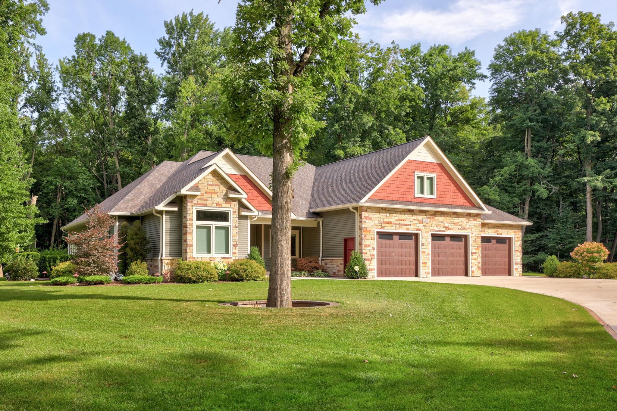 Birch Run, Michigan, 48415, United States, 3 Bedrooms Bedrooms, ,5 BathroomsBathrooms,Residential,For Sale,1977323