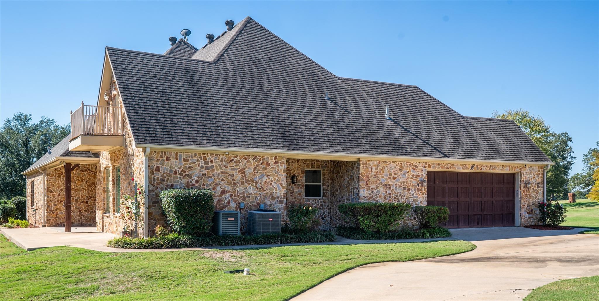 Paris, Texas, 75462, United States, 4 Bedrooms Bedrooms, ,4 BathroomsBathrooms,Residential,For Sale,1979058