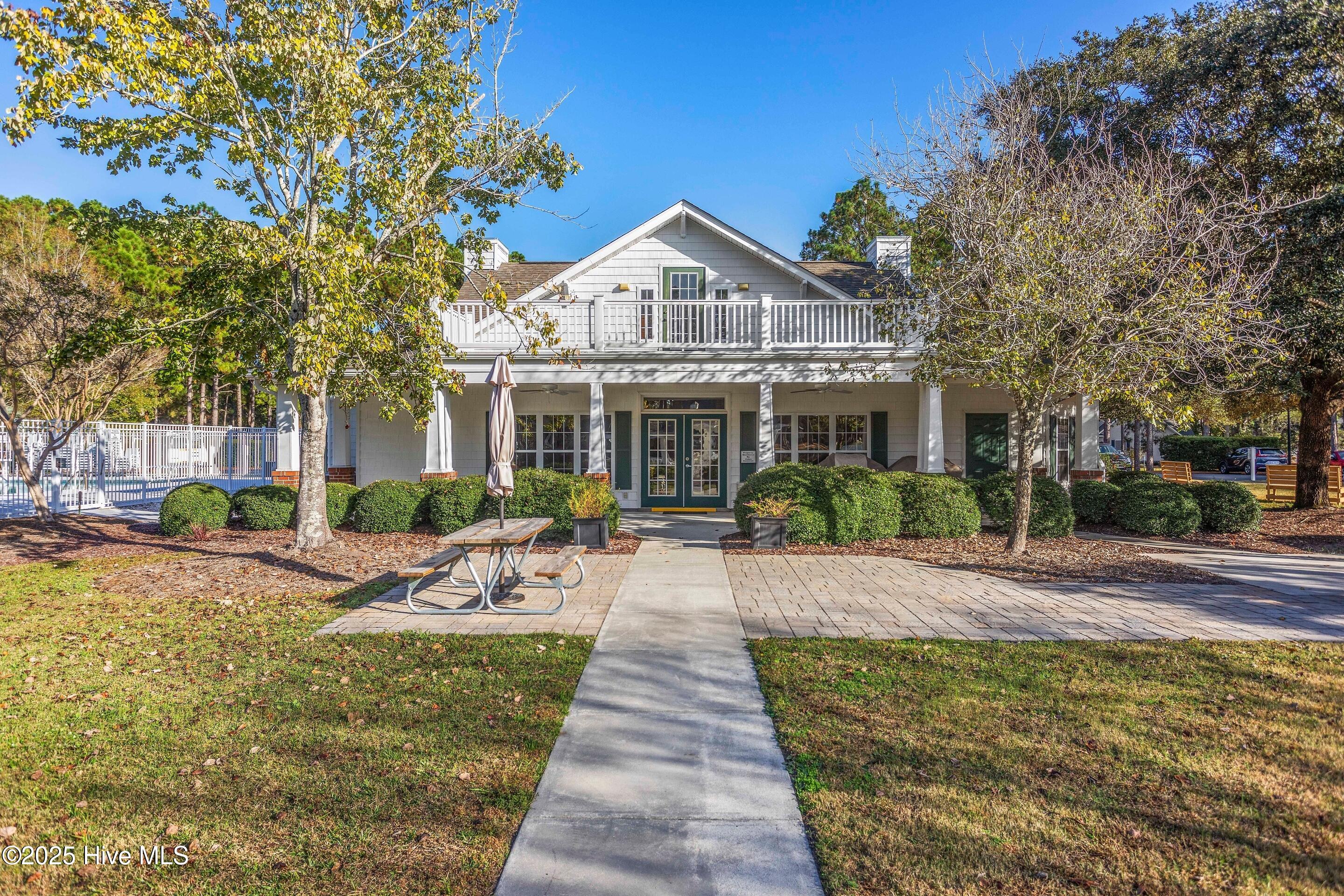 Southport, North Carolina, 28461, United States, 4 Bedrooms Bedrooms, ,4 BathroomsBathrooms,Residential,For Sale,1925893